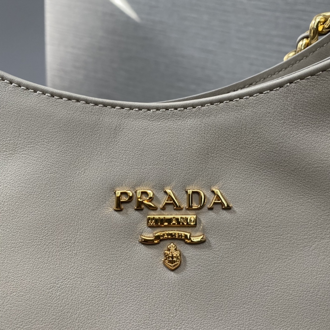 Prada Leather Handbag Tote Bag Shoulder Bag Beige 1BA638  